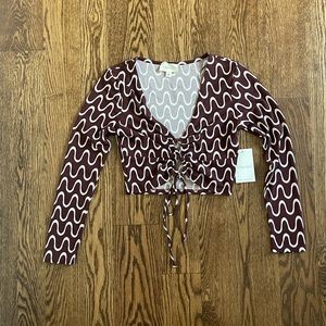 brown long sleeve cute top